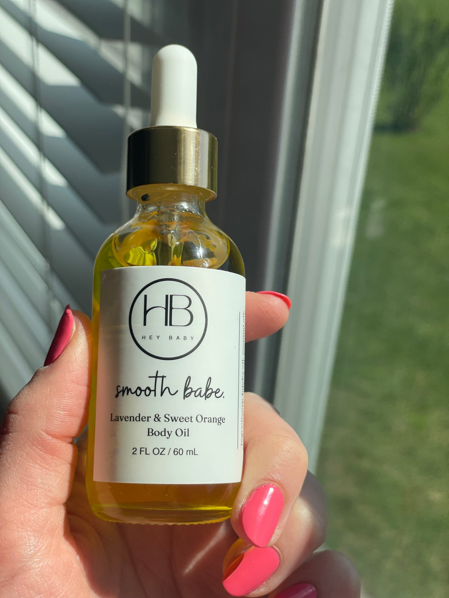 2 oz Smooth Babe Body Oil
